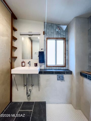 948 N Alder Avenue, Tucson, AZ 85705