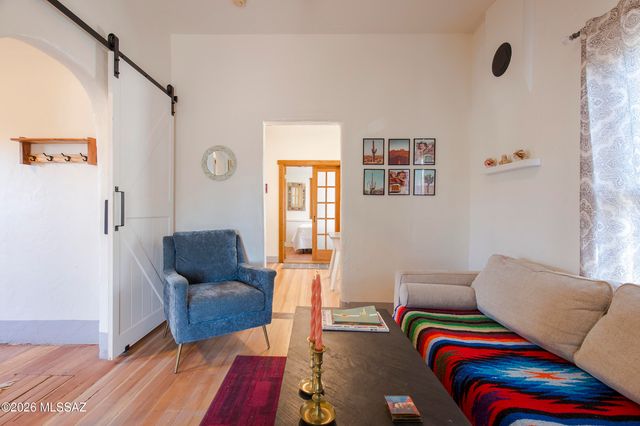 948 N Alder Avenue, Tucson, AZ 85705