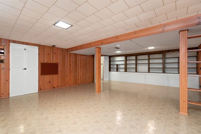 1807 Weldon Boulevard, Ann Arbor, MI 48103