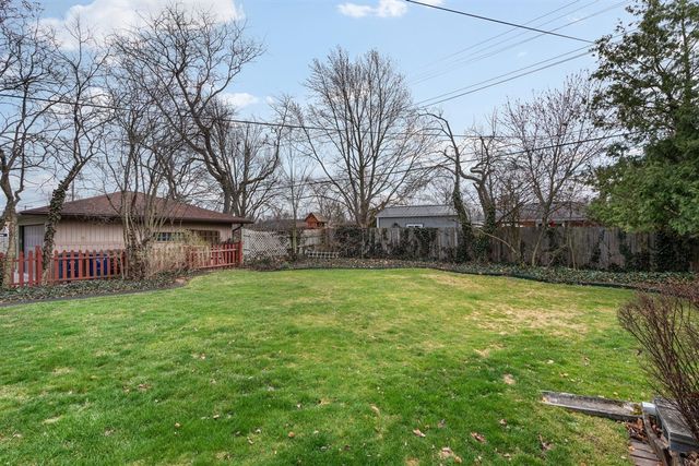 1807 Weldon Boulevard, Ann Arbor, MI 48103