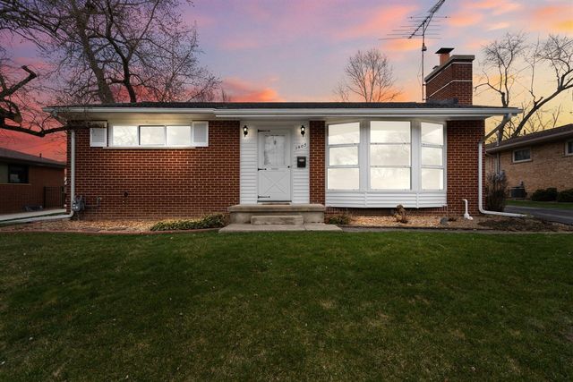 1807 Weldon Boulevard, Ann Arbor, MI 48103