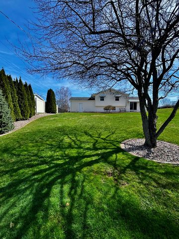 246 Holiday Hill, Lexington, OH 44904