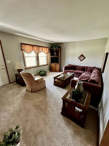 246 Holiday Hill, Lexington, OH 44904