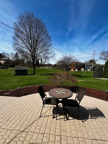 246 Holiday Hill, Lexington, OH 44904