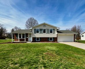 246 Holiday Hill, Lexington, OH 44904