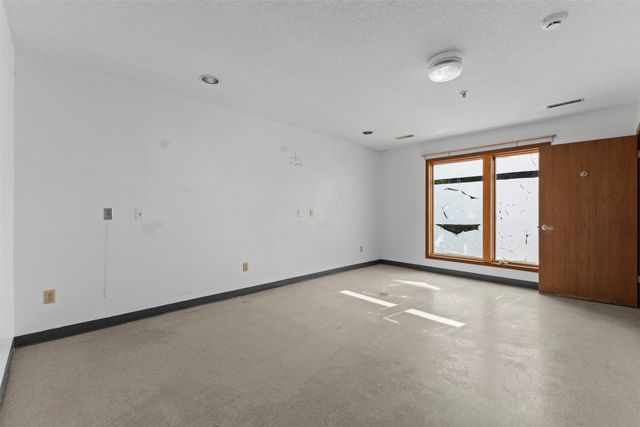 1200 Williams Street, Des Moines, IA 50317