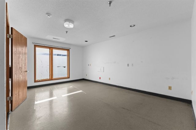 1200 Williams Street, Des Moines, IA 50317