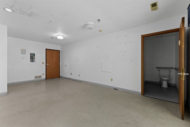 1200 Williams Street, Des Moines, IA 50317