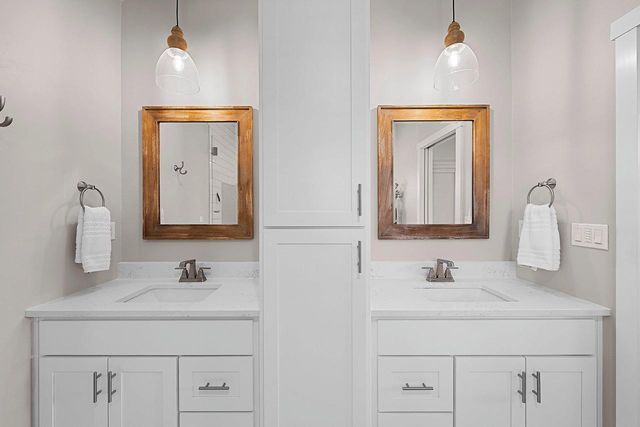 3738 RUSTIC HEIGHTS COURT, Howard, WI 54313