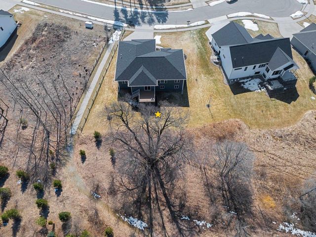 3738 RUSTIC HEIGHTS COURT, Howard, WI 54313