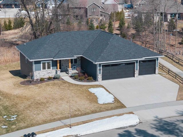 3738 RUSTIC HEIGHTS COURT, Howard, WI 54313