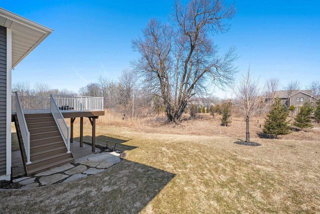 3738 RUSTIC HEIGHTS COURT, Howard, WI 54313