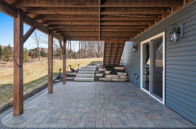 3738 RUSTIC HEIGHTS COURT, Howard, WI 54313