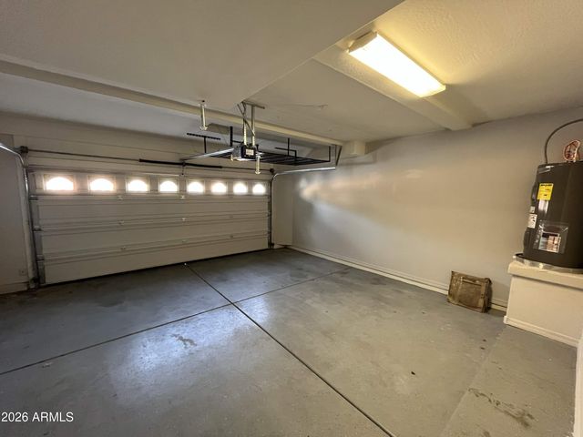 16232 N 30TH Place 4, Phoenix, AZ 85032