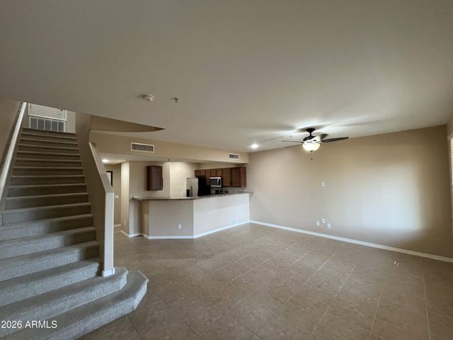 16232 N 30TH Place 4, Phoenix, AZ 85032