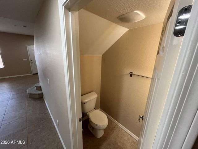 16232 N 30TH Place 4, Phoenix, AZ 85032