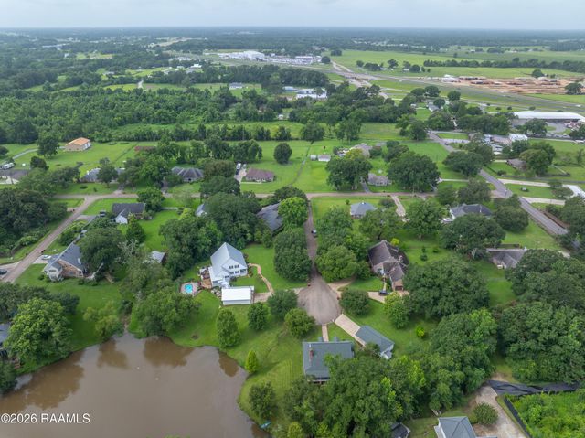 115 Tusk Circle, Carencro, LA 70520