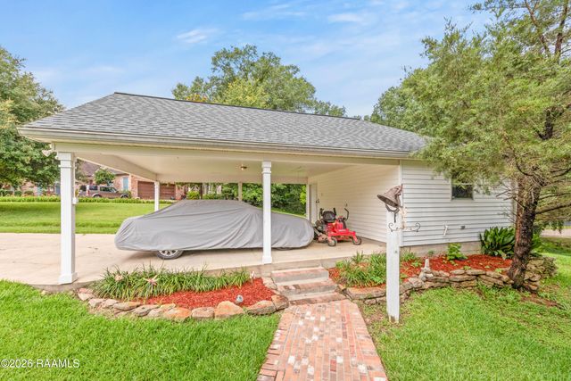 115 Tusk Circle, Carencro, LA 70520