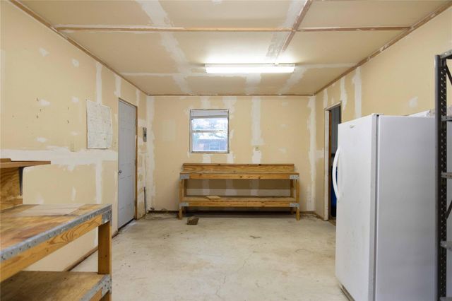 608 S Austin Street, De Leon, TX 76444