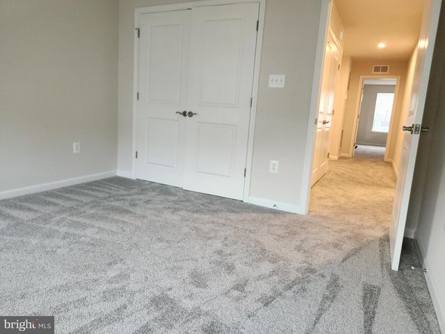 10506 JIM LOVELL LN, Lanham, MD 20706