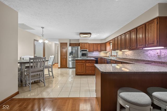 574 Grayburn Court, Terre Haute, IN 47802