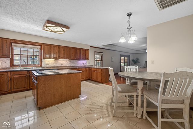 574 Grayburn Court, Terre Haute, IN 47802