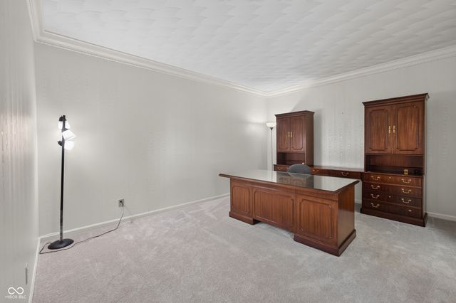 574 Grayburn Court, Terre Haute, IN 47802