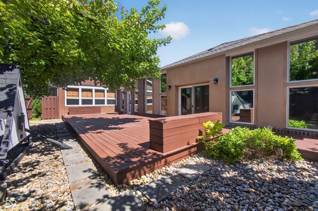 574 Grayburn Court, Terre Haute, IN 47802