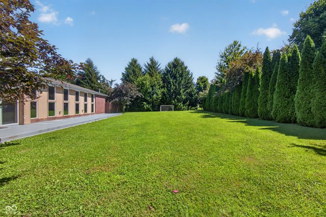 574 Grayburn Court, Terre Haute, IN 47802