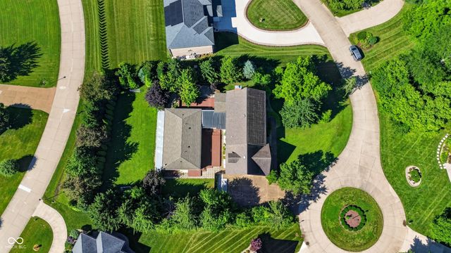 574 Grayburn Court, Terre Haute, IN 47802