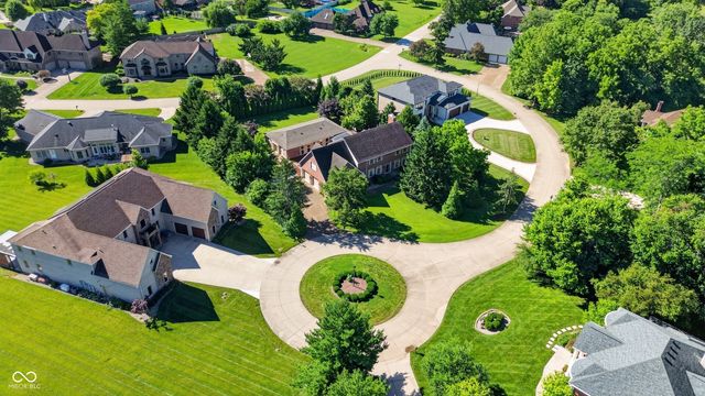 574 Grayburn Court, Terre Haute, IN 47802