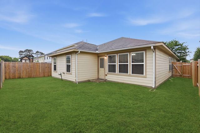 16763 N Blue Jay Lane N, Conroe, TX 77385