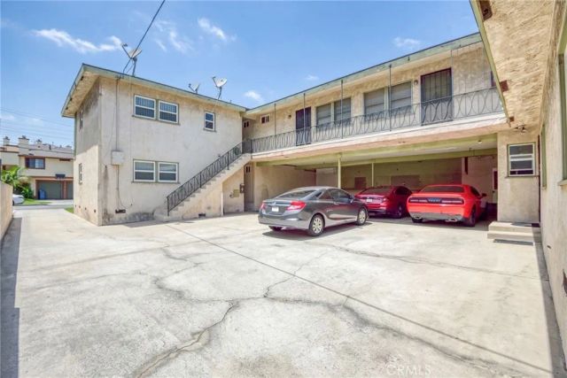 11426 Gale, Hawthorne, CA 90250