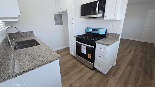11426 Gale, Hawthorne, CA 90250