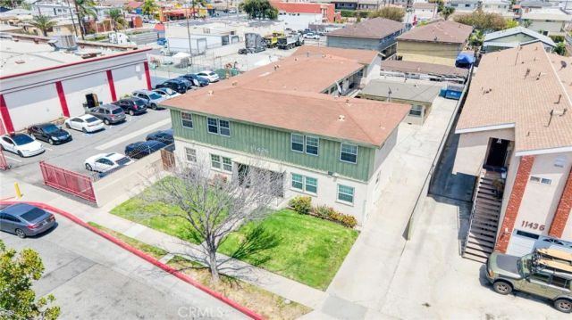 11426 Gale, Hawthorne, CA 90250