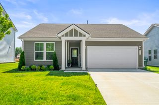 5111 Cothron Dr, White House, TN 37188