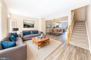 2977 HUNTINGTON GROVE SQ, Alexandria, VA 22306