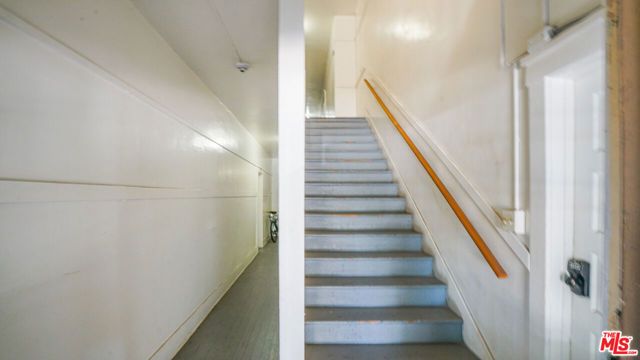 2617 Jeffries Avenue, Los Angeles, CA 90065