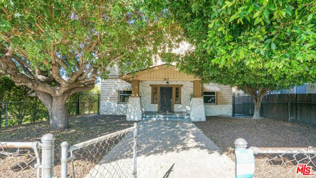2617 Jeffries Avenue, Los Angeles, CA 90065