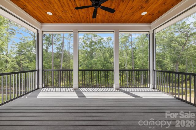 537 Riddle Mill Road, Clover, SC 29710