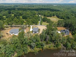 537 Riddle Mill Road, Clover, SC 29710