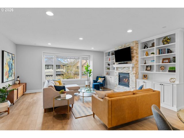 3542 Ne FRANKLIN St, Camas, WA 98607