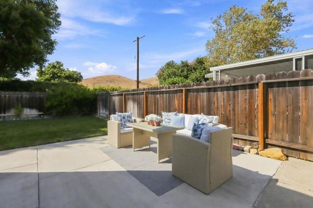 38375 Timpanogas Circle, Fremont, CA 94537