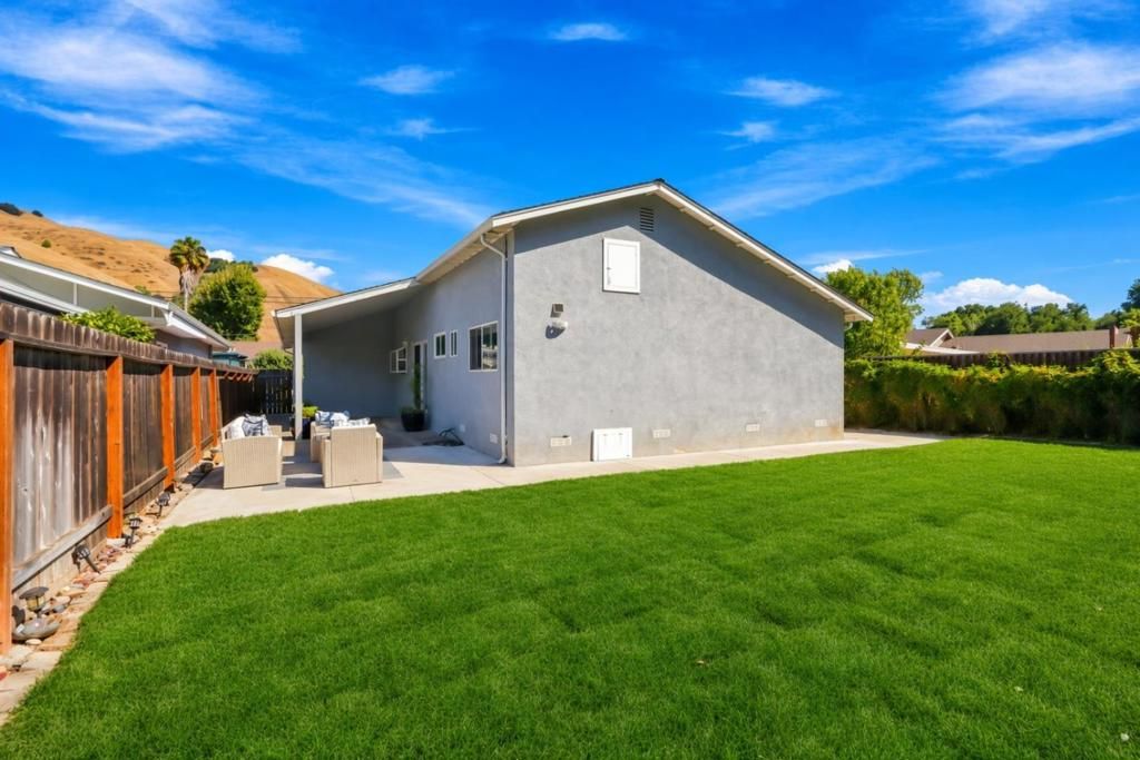Image 34 of property listing at 38375 Timpanogas Circle, Fremont, CA 94537