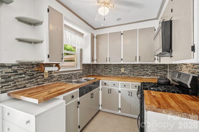 154 Richmond Hill Drive, Asheville, NC 28806