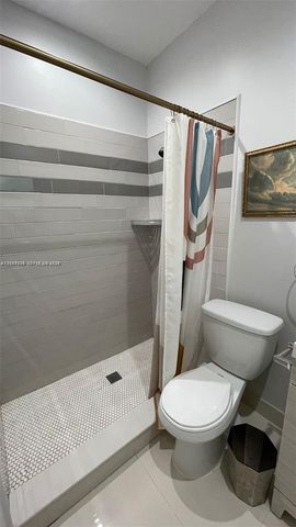 536 NE 69th St 536, Miami, FL 33138