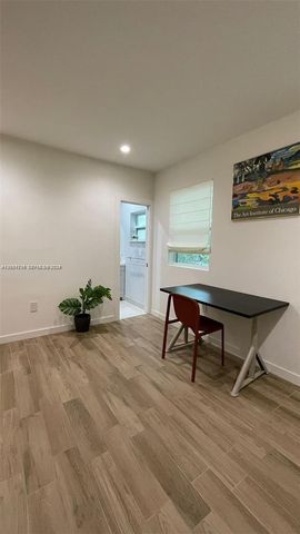 536 NE 69th St 536, Miami, FL 33138