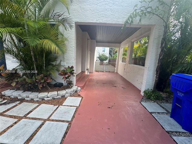 536 NE 69th St 536, Miami, FL 33138