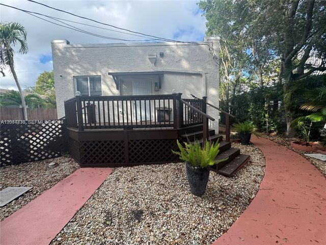 536 NE 69th St 536, Miami, FL 33138