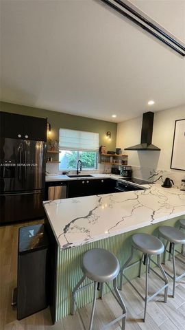 536 NE 69th St 536, Miami, FL 33138